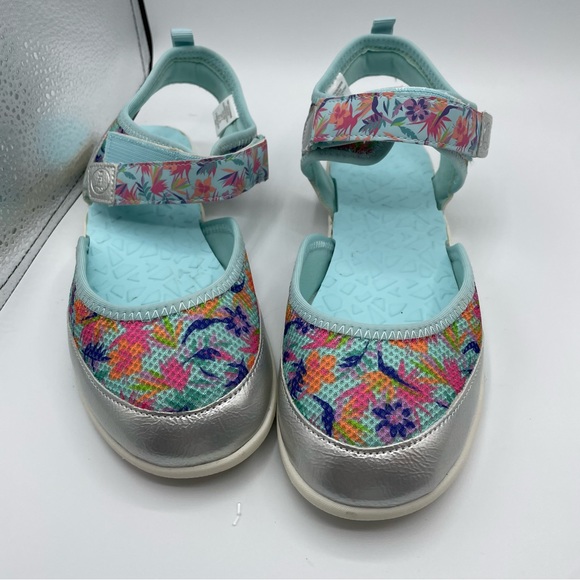 Lands end shoes - Picture 4 of 6